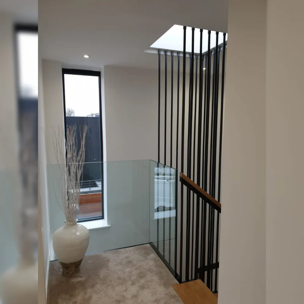 Crouch End new build - Landing